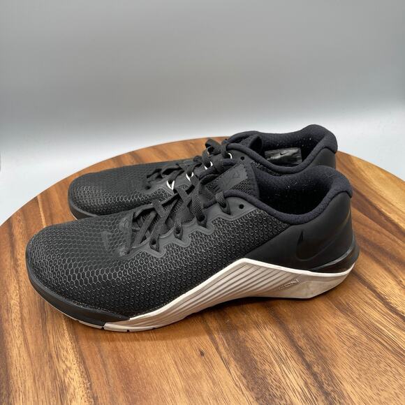Nike Metcon 5 Shoes Womens Size 9 Black Running Workout Lifting Gym Sneakers - Picture 3 of 8
